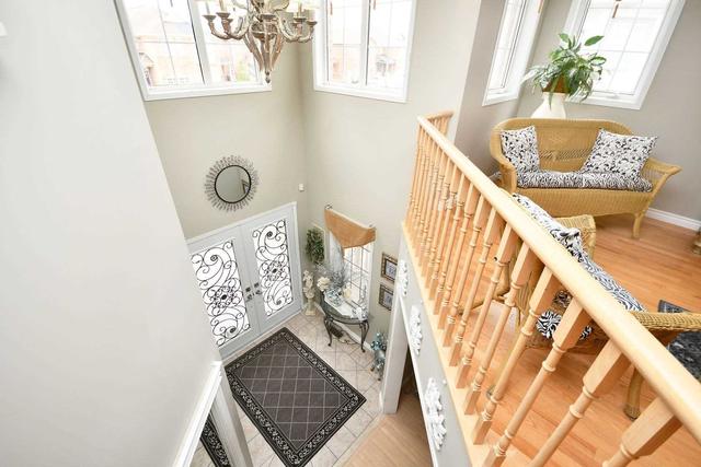 7 Vintage Gate, House detached with 4 bedrooms, 5 bathrooms and 6 parking in Brampton ON | Image 22