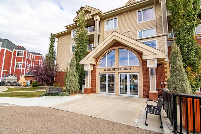 427 - 6 Michener Boulevard, Condo with 2 bedrooms, 2 bathrooms and 1 parking in Red Deer AB | Image 2