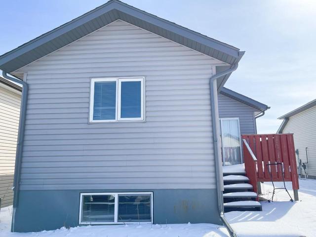 789 Mt Sundance Lane W, House detached with 4 bedrooms, 2 bathrooms and 1 parking in Lethbridge AB | Image 24