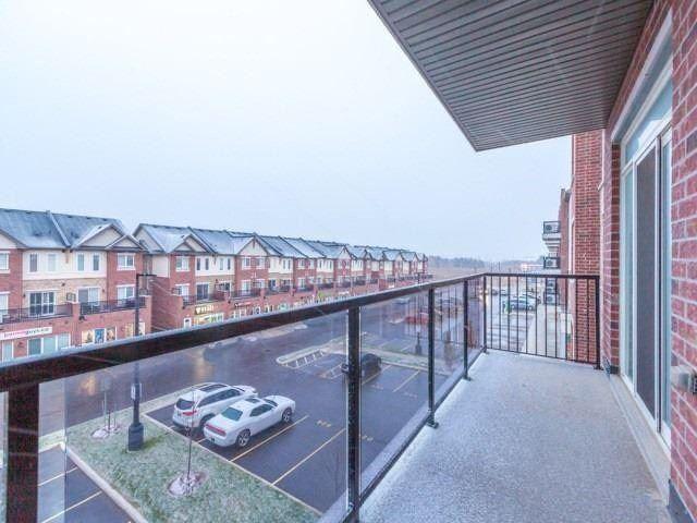 302 - 54 Sky Harbour Dr, Condo with 2 bedrooms, 2 bathrooms and 2 parking in Brampton ON | Image 5