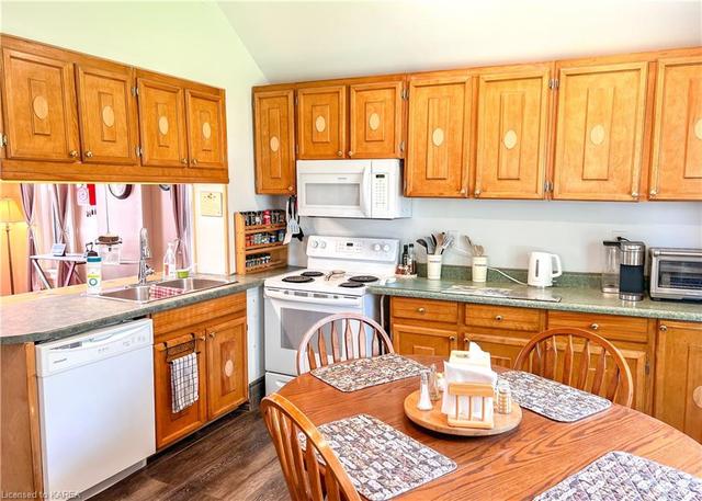 123 Green Street, House detached with 3 bedrooms, 2 bathrooms and 8 parking in Deseronto ON | Image 14