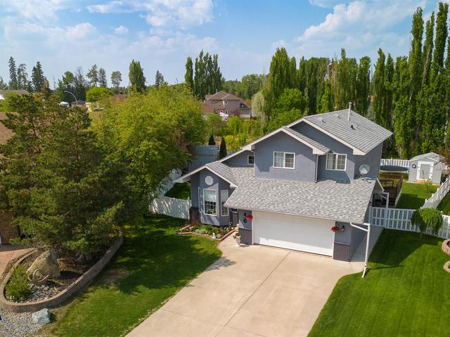 6 Park Close, House detached with 4 bedrooms, 3 bathrooms and 5 parking in Whitecourt AB | Image 1