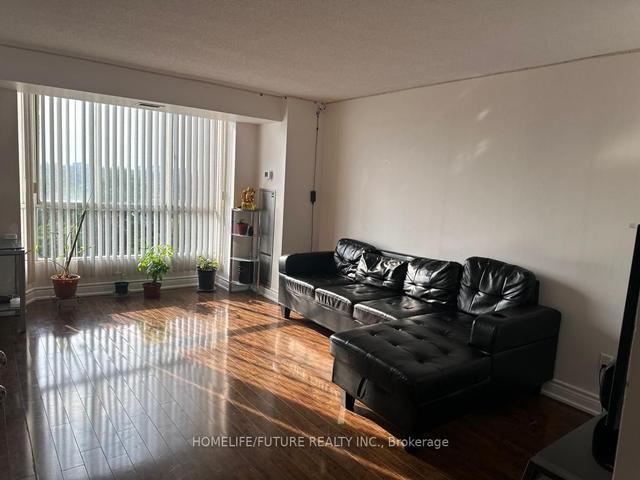 1105 - 3077 Weston Rd, Condo with 2 bedrooms, 2 bathrooms and 1 parking in Toronto ON | Image 4