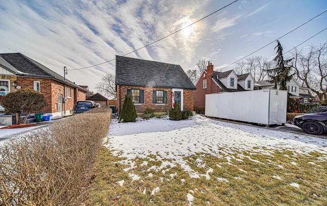 501 Athol St E, House detached with 2 bedrooms, 2 bathrooms and 5 parking in Oshawa ON | Image 12