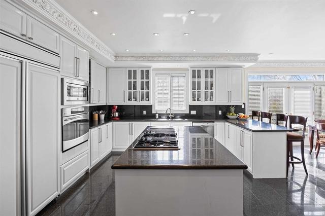 149 Glen Park Ave, House detached with 5 bedrooms, 5 bathrooms and 6 parking in Toronto ON | Image 31