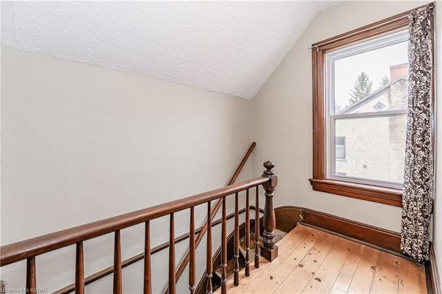 46 Main Street East Street, House attached with 2 bedrooms, 1 bathrooms and null parking in Mapleton ON | Image 15