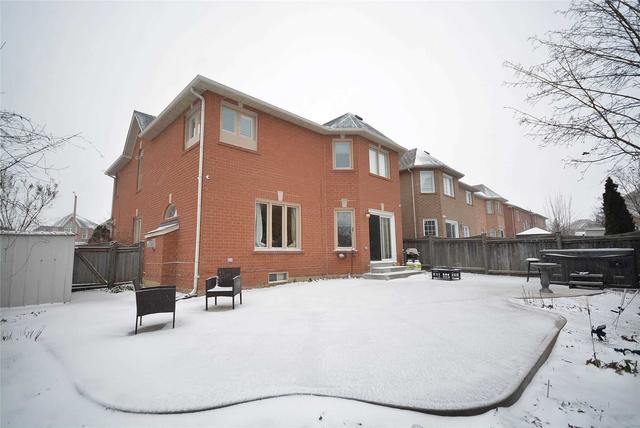 21 Baccarat Cres, House detached with 5 bedrooms, 4 bathrooms and 6 parking in Brampton ON | Image 30
