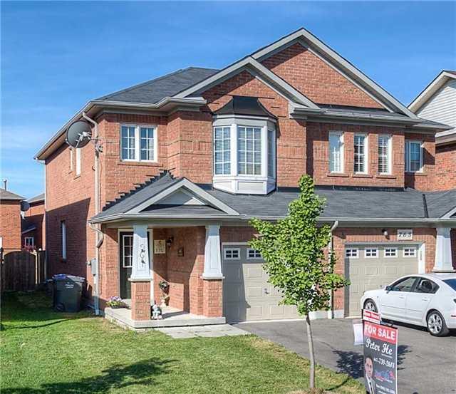 763 Millworks Cres, House semidetached with 3 bedrooms, 3 bathrooms and 2 parking in Mississauga ON | Image 1