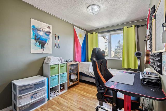 56 - 23 Glamis Drive Sw, Home with 3 bedrooms, 2 bathrooms and 2 parking in Calgary AB | Image 21