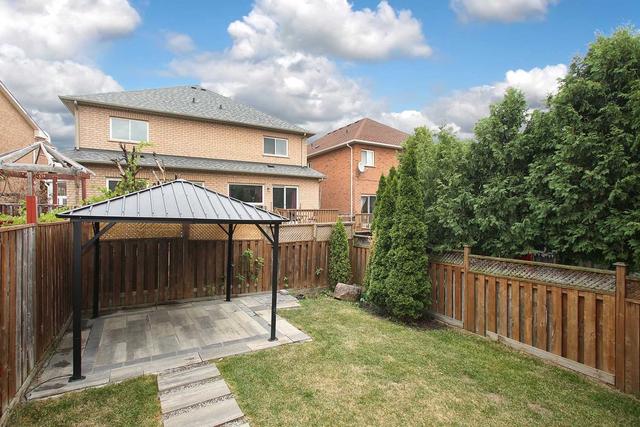 7221 Sedan Sq, House semidetached with 3 bedrooms, 4 bathrooms and 4 parking in Mississauga ON | Image 17
