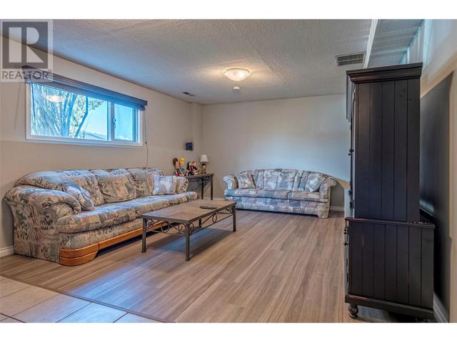 6548 Longacre Drive, House detached with 3 bedrooms, 2 bathrooms and 7 parking in Vernon BC | Image 33