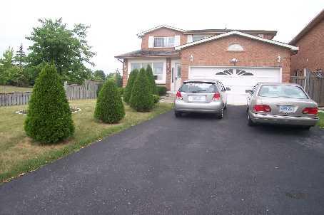 1 Fairlight St, House detached with 4 bedrooms, 3 bathrooms and 6 parking in Brampton ON | Image 1