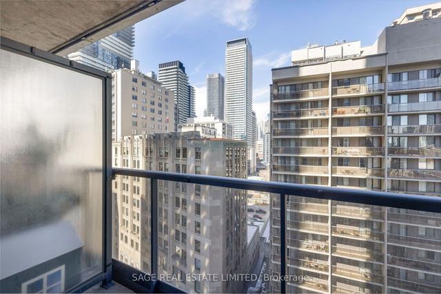 1308 - 25 Carlton St, Condo with 1 bedrooms, 1 bathrooms and 0 parking in Toronto ON | Image 3