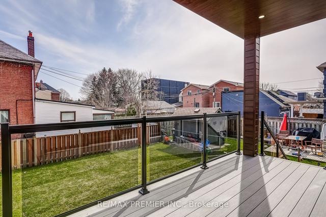 191 Lambton Ave, House detached with 4 bedrooms, 4 bathrooms and 2 parking in Toronto ON | Image 30