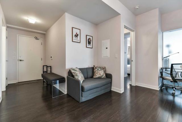 5503 - 14 York St, Condo with 3 bedrooms, 2 bathrooms and 1 parking in Toronto ON | Image 36