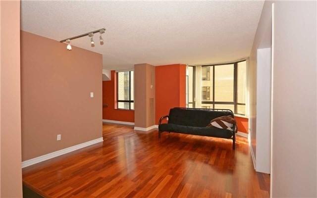 1101 - 211 St Patrick St, Condo with 2 bedrooms, 2 bathrooms and 1 parking in Toronto ON | Image 7