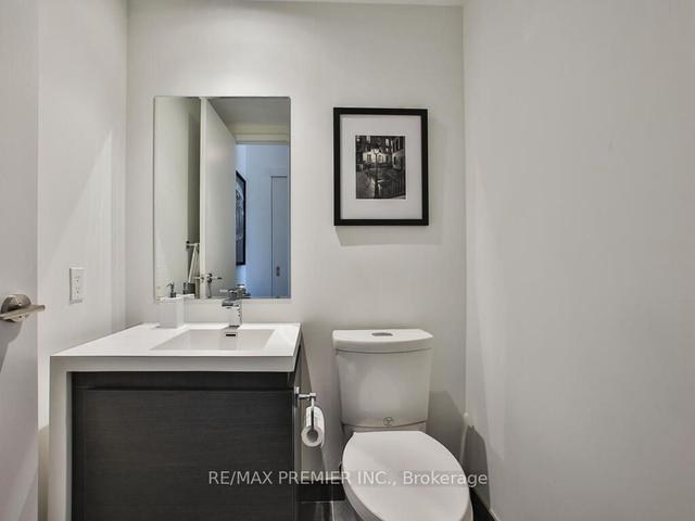 106 - 1030 King St W, Townhouse with 2 bedrooms, 2 bathrooms and 1 parking in Toronto ON | Image 6