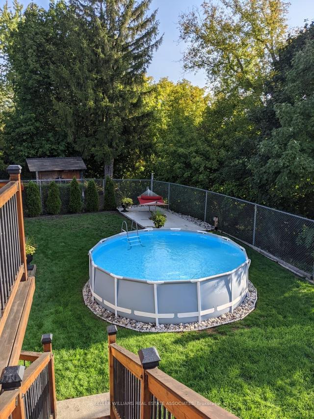 7 Atwood Pl, House detached with 3 bedrooms, 2 bathrooms and 5 parking in Toronto ON | Image 32