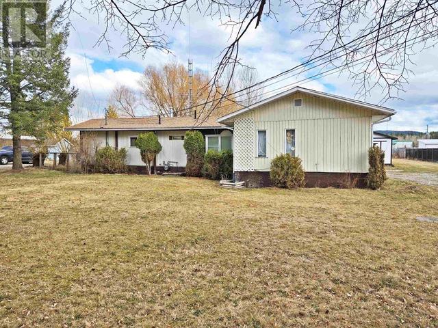 982 Maple Heights Road, House other with 2 bedrooms, 1 bathrooms and null parking in Cariboo A BC | Image 10