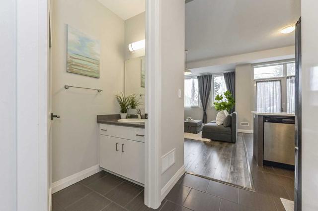 at2 - 53 Arthur St S, Townhouse with 2 bedrooms, 3 bathrooms and 1 parking in Guelph ON | Image 36