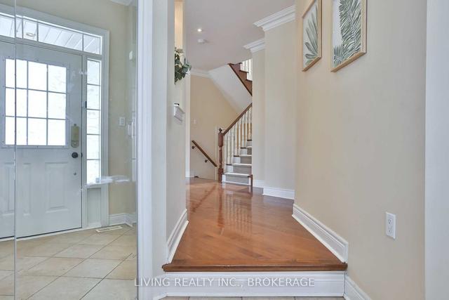 6 Taro Crt, House detached with 4 bedrooms, 3 bathrooms and 6 parking in Richmond Hill ON | Image 34