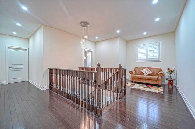 3 Herringbone Cres, House detached with 4 bedrooms, 6 bathrooms and 9 parking in Brampton ON | Image 19