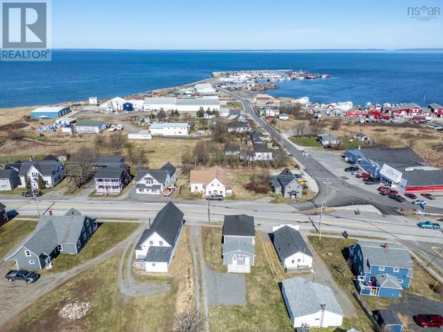 8214 Highway 1, House detached with 3 bedrooms, 2 bathrooms and null parking in Clare NS | Image 35