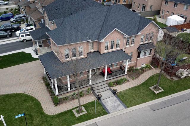 3 Prada Crt, House detached with 4 bedrooms, 5 bathrooms and 5 parking in Brampton ON | Image 1