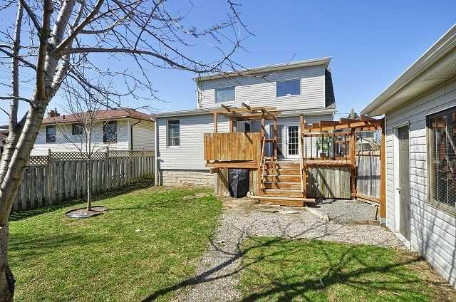 14 Wilmot Ave, House detached with 3 bedrooms, 2 bathrooms and 2 parking in Cambridge ON | Image 13