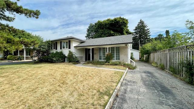 1173 Sixth Line, House detached with 4 bedrooms, 2 bathrooms and 4 parking in Oakville ON | Card Image