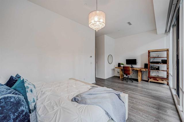 515 - 1 Bloor St E, Condo with 2 bedrooms, 3 bathrooms and 1 parking in Toronto ON | Image 19