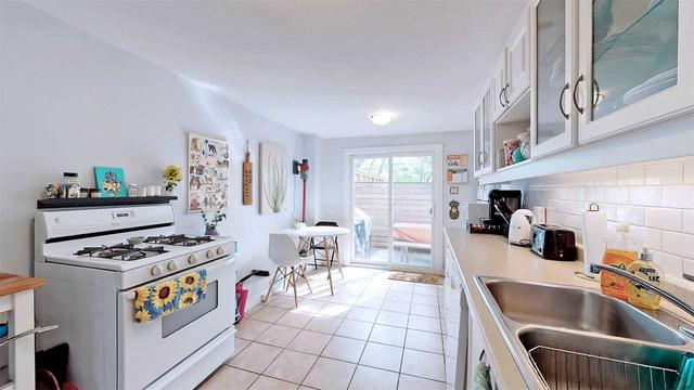 81 Tiverton Ave, House semidetached with 2 bedrooms, 1 bathrooms and 2 parking in Toronto ON | Image 4