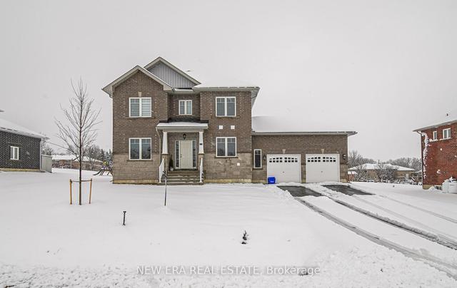 13 Mccrae Cres, House detached with 4 bedrooms, 4 bathrooms and 6 parking in Kawartha Lakes ON | Image 31