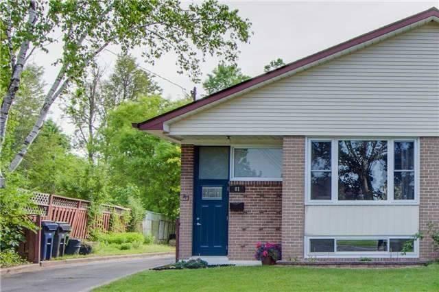 81 Tivoli Crt, House semidetached with 3 bedrooms, 1 bathrooms and 3 parking in Toronto ON | Image 14