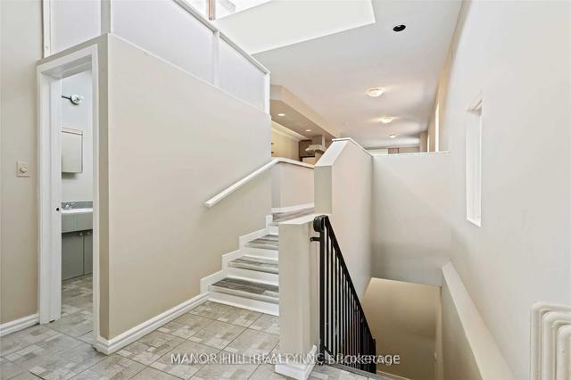 1529 Dupont St, House semidetached with 4 bedrooms, 4 bathrooms and 0 parking in Toronto ON | Image 17