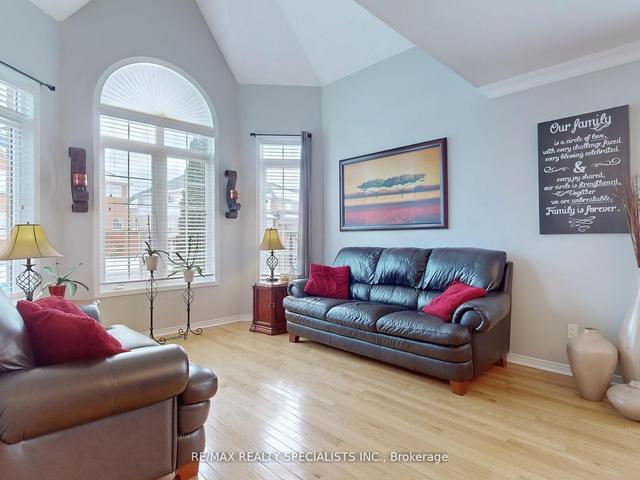 52 Beachpoint Blvd, House detached with 4 bedrooms, 4 bathrooms and 6 parking in Brampton ON | Image 34