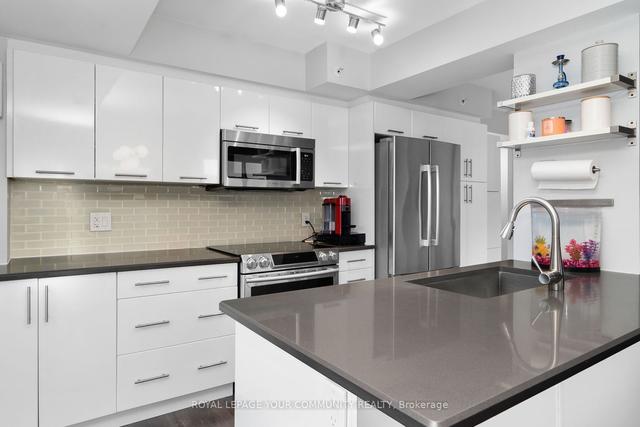 1107e - 555 Wilson Ave, Condo with 2 bedrooms, 2 bathrooms and 1 parking in Toronto ON | Image 7