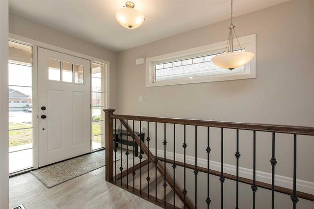 100 Spruce Gdns, House attached with 4 bedrooms, 3 bathrooms and 6 parking in Belleville ON | Image 18