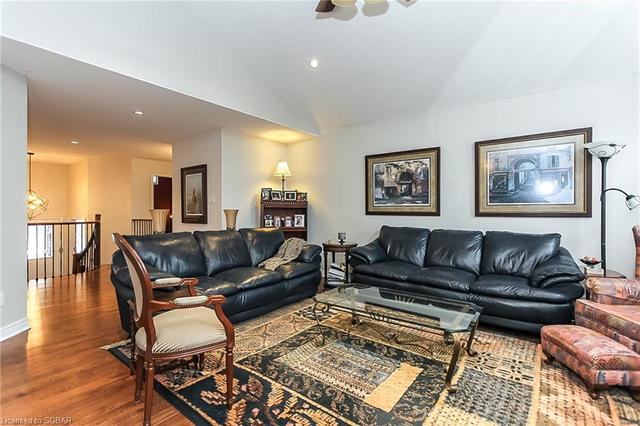 9 Fawndale Crescent, House detached with 4 bedrooms, 3 bathrooms and 9 parking in Wasaga Beach ON | Image 25