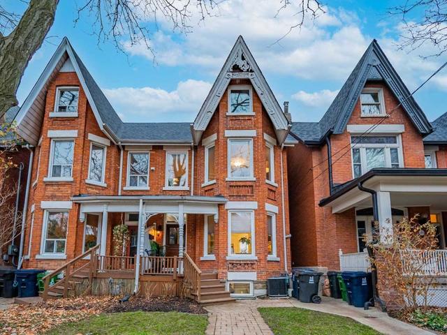 82 Sorauren Ave, House semidetached with 3 bedrooms, 2 bathrooms and 0 parking in Toronto ON | Card Image