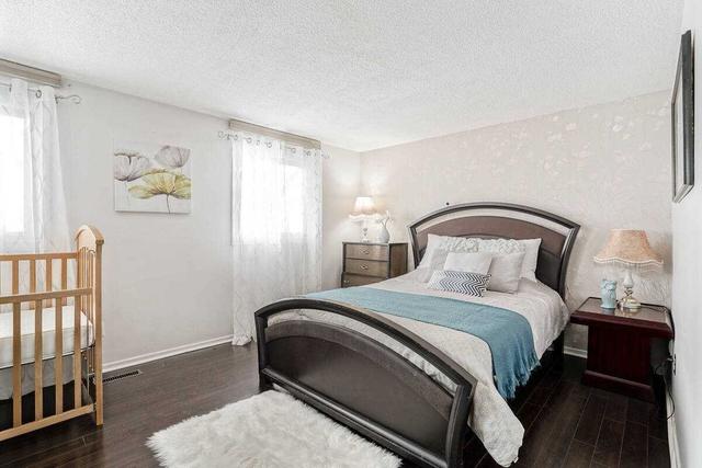 36 - 57 Hansen Rd N, Townhouse with 3 bedrooms, 2 bathrooms and 1 parking in Brampton ON | Image 9