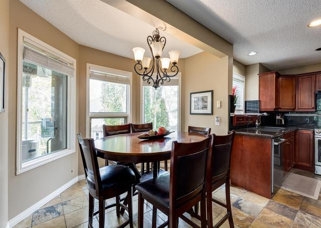 12821 Douglasview Boulevard Se, House detached with 4 bedrooms, 3 bathrooms and 6 parking in Calgary AB | Image 14