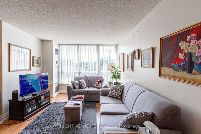 413 - 55 Elm Dr W, Condo with 2 bedrooms, 2 bathrooms and 1 parking in Mississauga ON | Image 11
