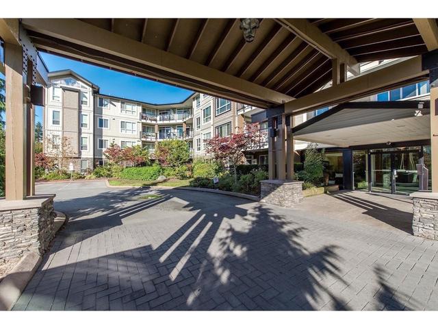 417 - 32729 Garibaldi Drive, Condo with 2 bedrooms, 2 bathrooms and 2 parking in Abbotsford BC | Image 3