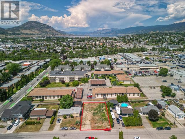79 Okanagan Avenue W, Home with 0 bedrooms, 0 bathrooms and null parking in Penticton BC | Image 3