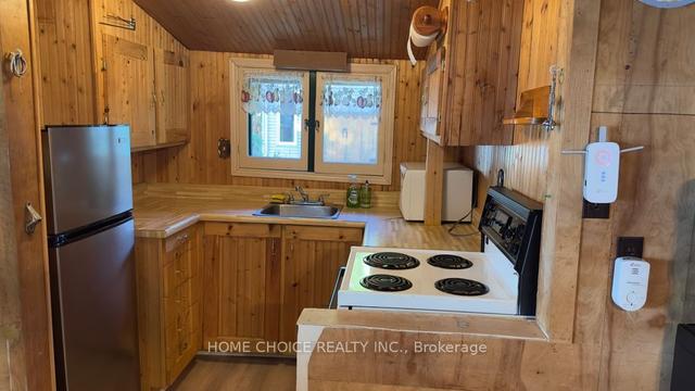 794 Forest Park Rd, House detached with 2 bedrooms, 2 bathrooms and 6 parking in Laurentian Valley ON | Image 22