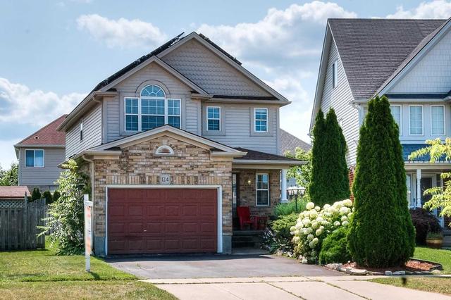124 Patton Dr, House detached with 3 bedrooms, 2 bathrooms and 2 parking in Cambridge ON | Image 1