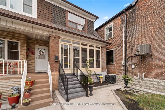 2032 Davenport Rd, House semidetached with 2 bedrooms, 3 bathrooms and 1 parking in Toronto ON | Image 23