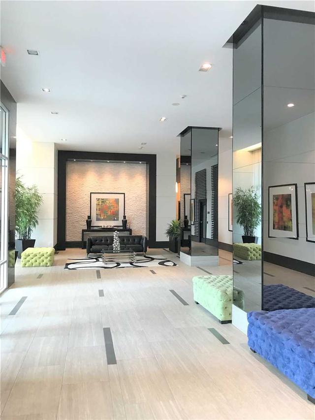 1605 - 17 Anndale Dr, Condo with 1 bedrooms, 1 bathrooms and 1 parking in Toronto ON | Image 12