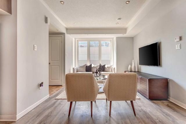 67 Carroll St, Townhouse with 1 bedrooms, 2 bathrooms and 1 parking in Toronto ON | Image 8